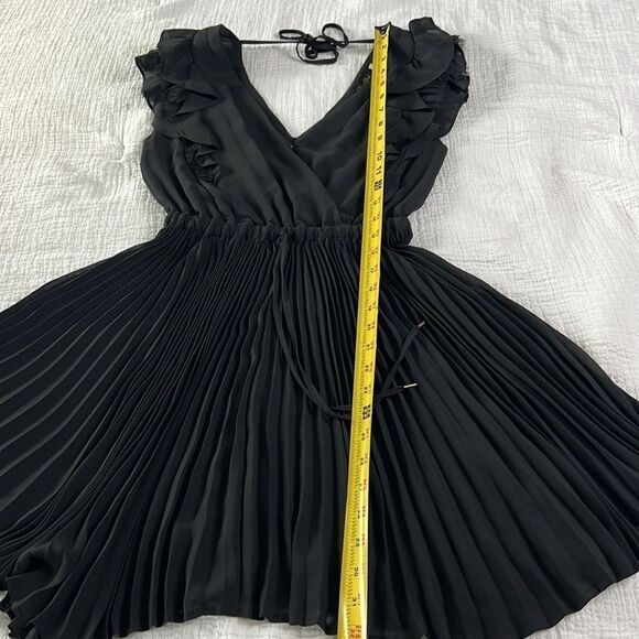Coco Deal dress - Picture 4 of 5